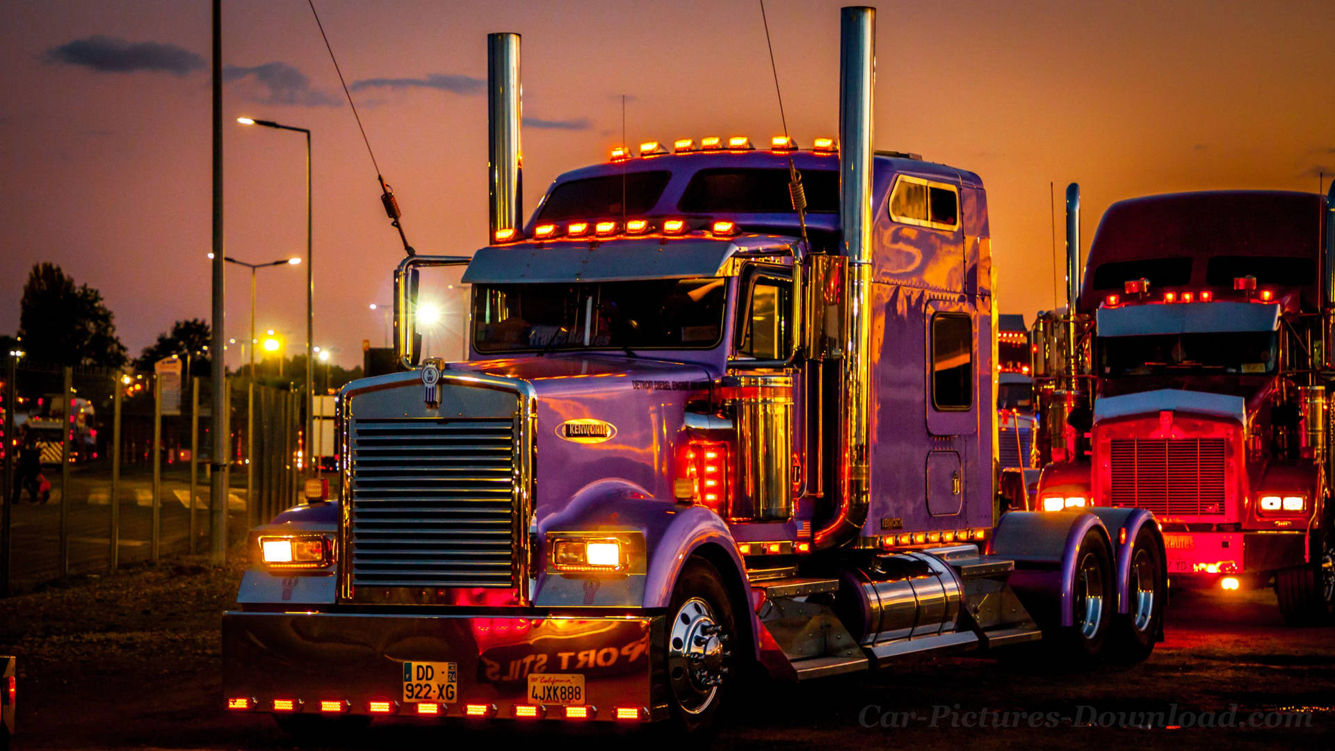 colorful cool truck at night doe9201p40evzkla